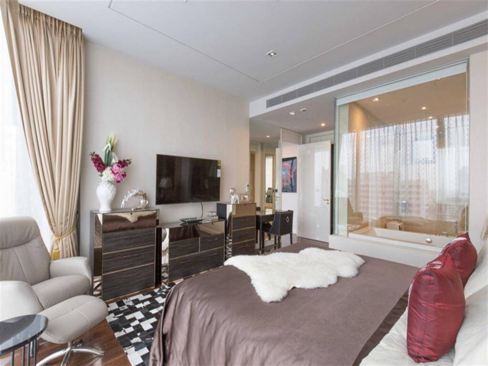 Marque Sukhumvit 39: 2bed 3bath 126.82sqm. 49,000,000 Am: 0656199198