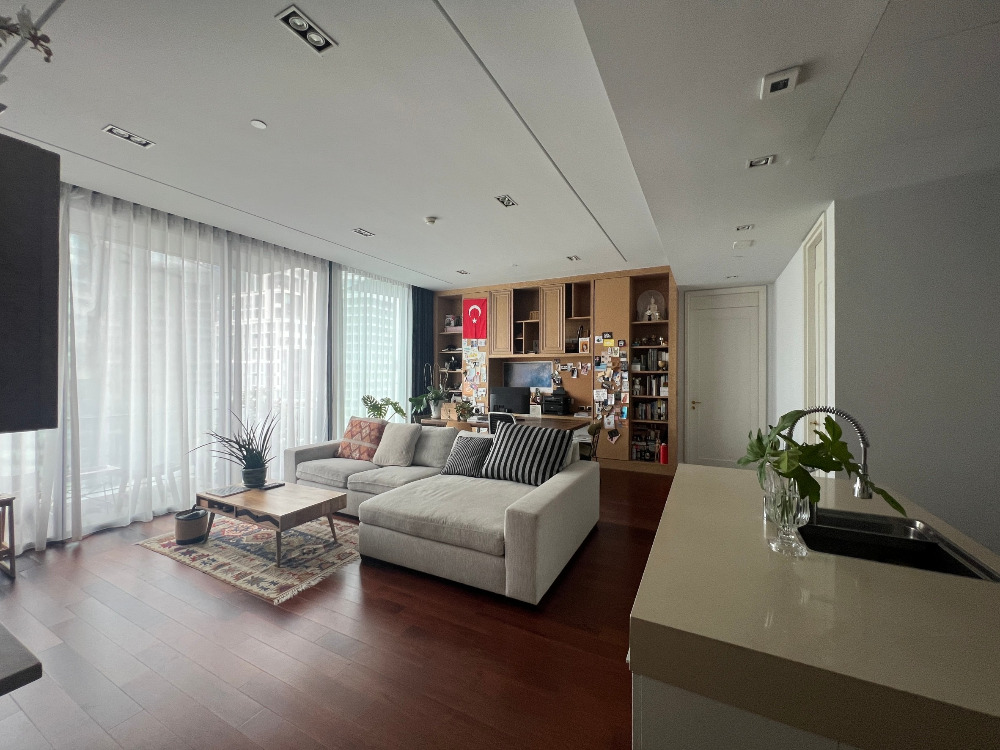 Marque Sukhumvit 39: 2bed 2.5bath 133sqm. 56,000,000 Am: 0656199198