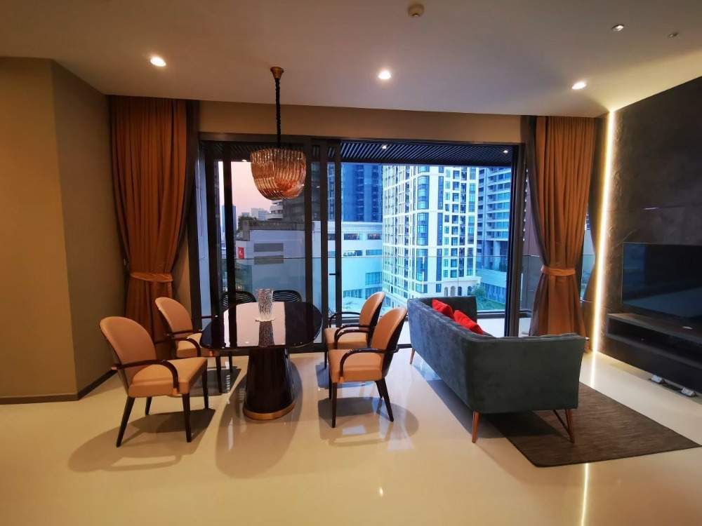 VITTORIO Sukhumvit 39:  2bed 2bath 101.74sqm. 45,000,000 Am: 0656199198