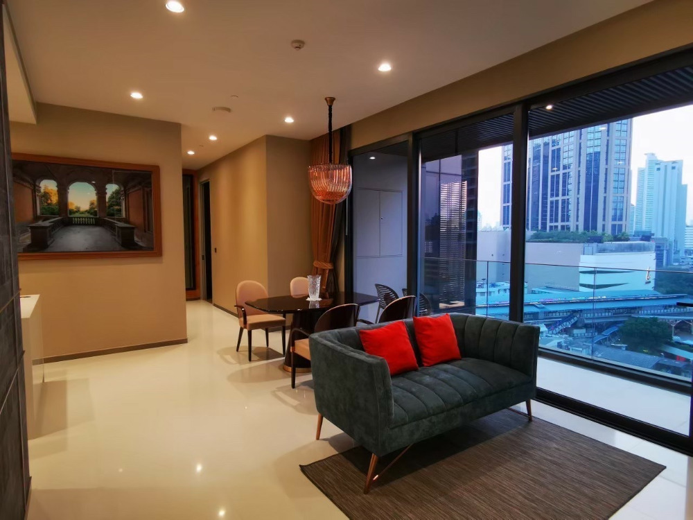 VITTORIO Sukhumvit 39:  2bed 2bath 101.74sqm. 45,000,000 Am: 0656199198