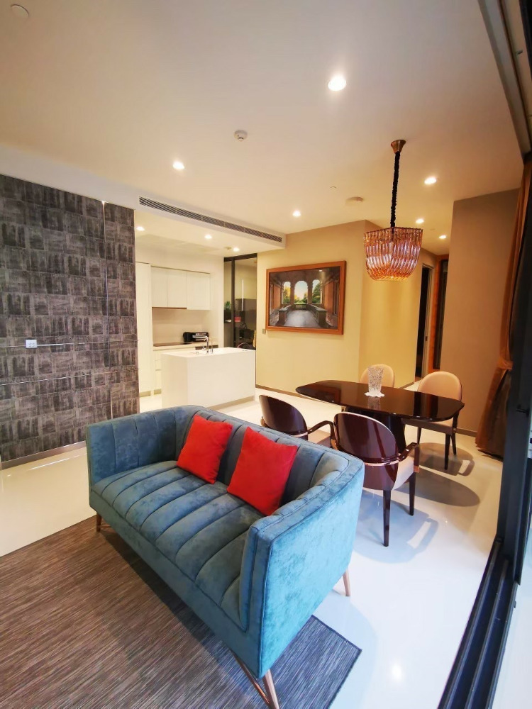 VITTORIO Sukhumvit 39:  2bed 2bath 101.74sqm. 45,000,000 Am: 0656199198