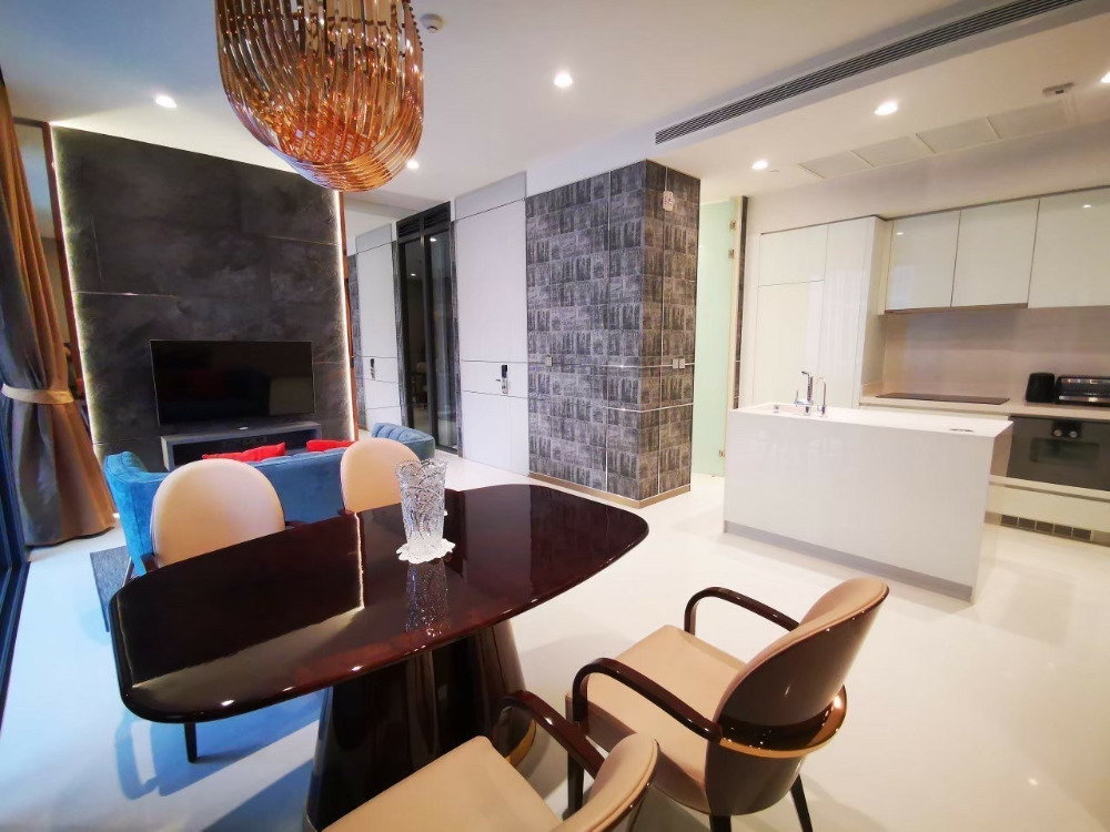 VITTORIO Sukhumvit 39:  2bed 2bath 101.74sqm. 45,000,000 Am: 0656199198