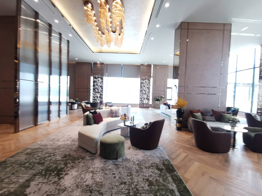 Supalia Icon Sathorn: 3bed 3bath 100.5 sqm. 20,800,000 Am: 0656199198