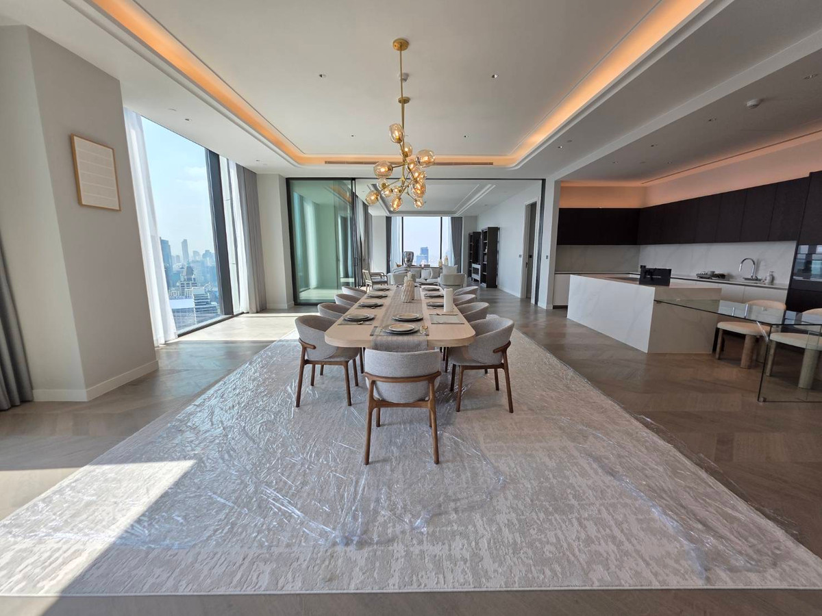 One89 Wireless Penthouse: 371.57sqm. 3bed 3bath Sell 259,000,000 Rent 1,400,000/mth Am: 0656199198