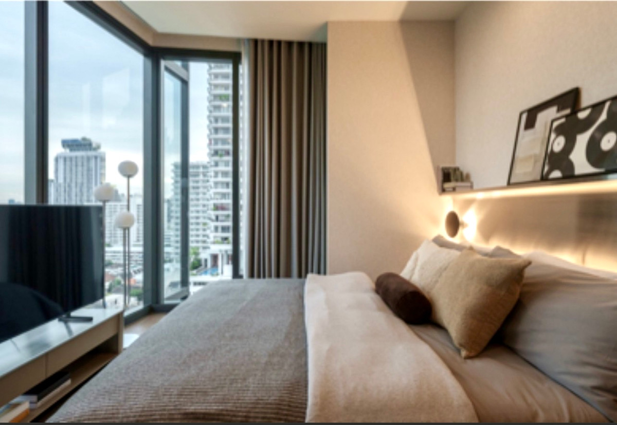 Aestiq Thonglor: 1bed 1bath  50.74sqm. 17,000,000 Fully Furnished Am: 0656199198