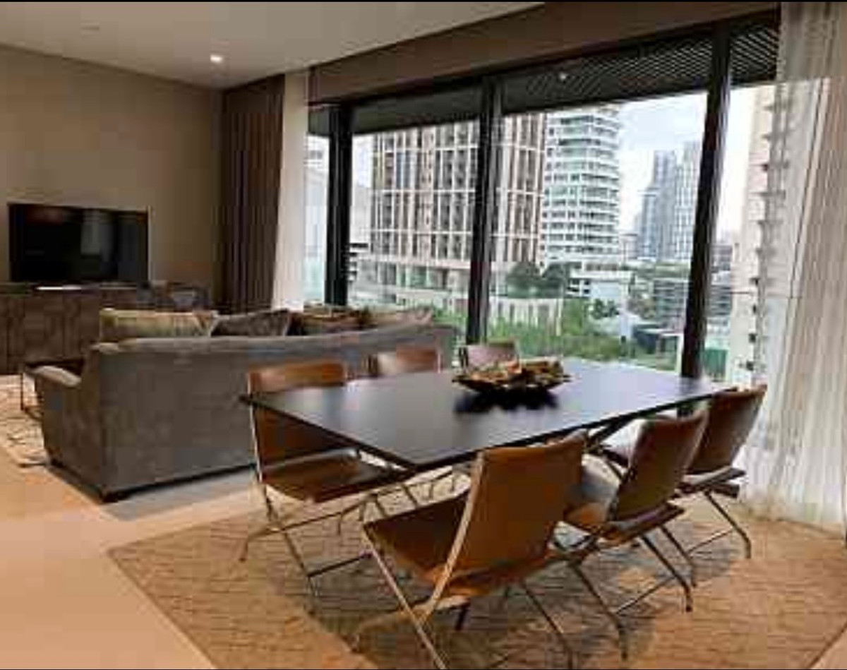 VITTORIO Sukhumvit 39: 2bed 2.5bath 141.67sqm 150,000/mth Corner North/East Am: 0656199198