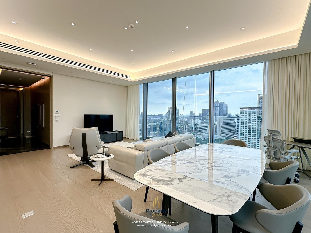 SCOPE LANGSUAN: 3bed 4bath 240sqm High Floor 195,000,000 Am: 0656199198