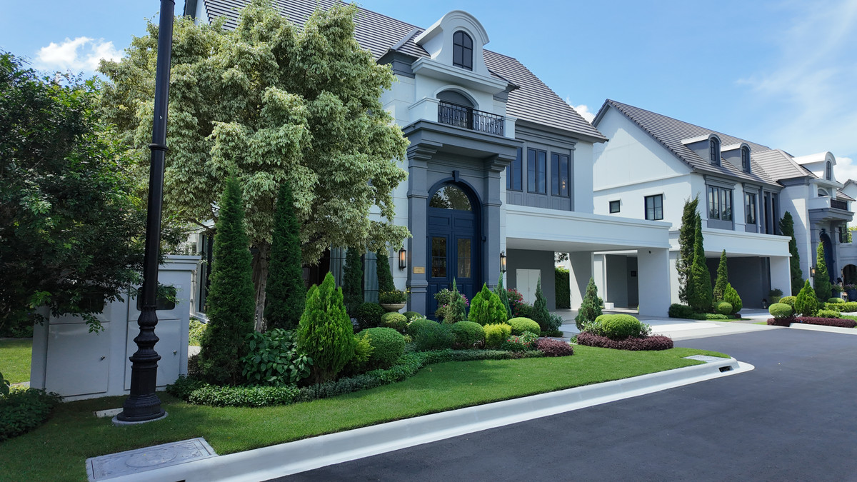 Narasiri Victoire Krungthep Kreetha: Manoir No.5 543sqm. 4bed 5bath 80,000,000 Am: 0656199198