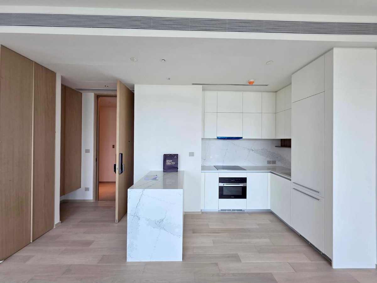 EI8TEEN SEVEN One Bangkok: 1bed 1bath 63.09sqm. 21,000,000 Am: 0656199198