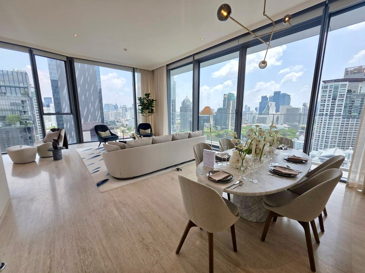 Scope Langsuan: 2bed 2.5bath 161.65sqm. 105,000,000 Brandnew, Fully Furnished, Embassy view  Am: 0656199198