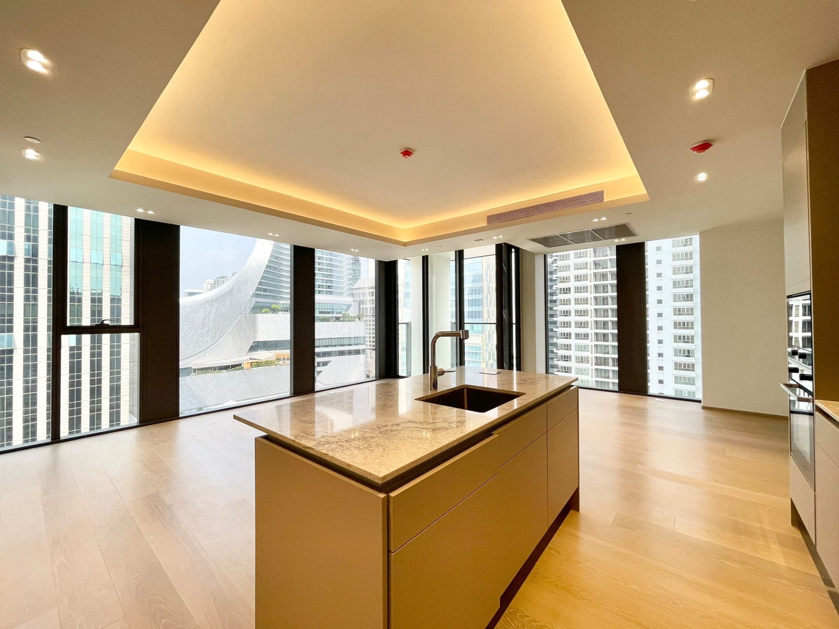 Tonson One Residence: 2bed 2bath 118.44sqm 48,000,000 Brandnew High Floor Am: 0656199198