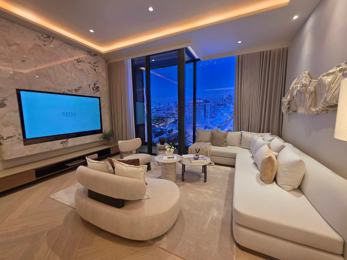 STILL Sukhumvit 20: 85sqm. 2bed 2bath High Floor corner unit 34,300,000 Am: 0656199198