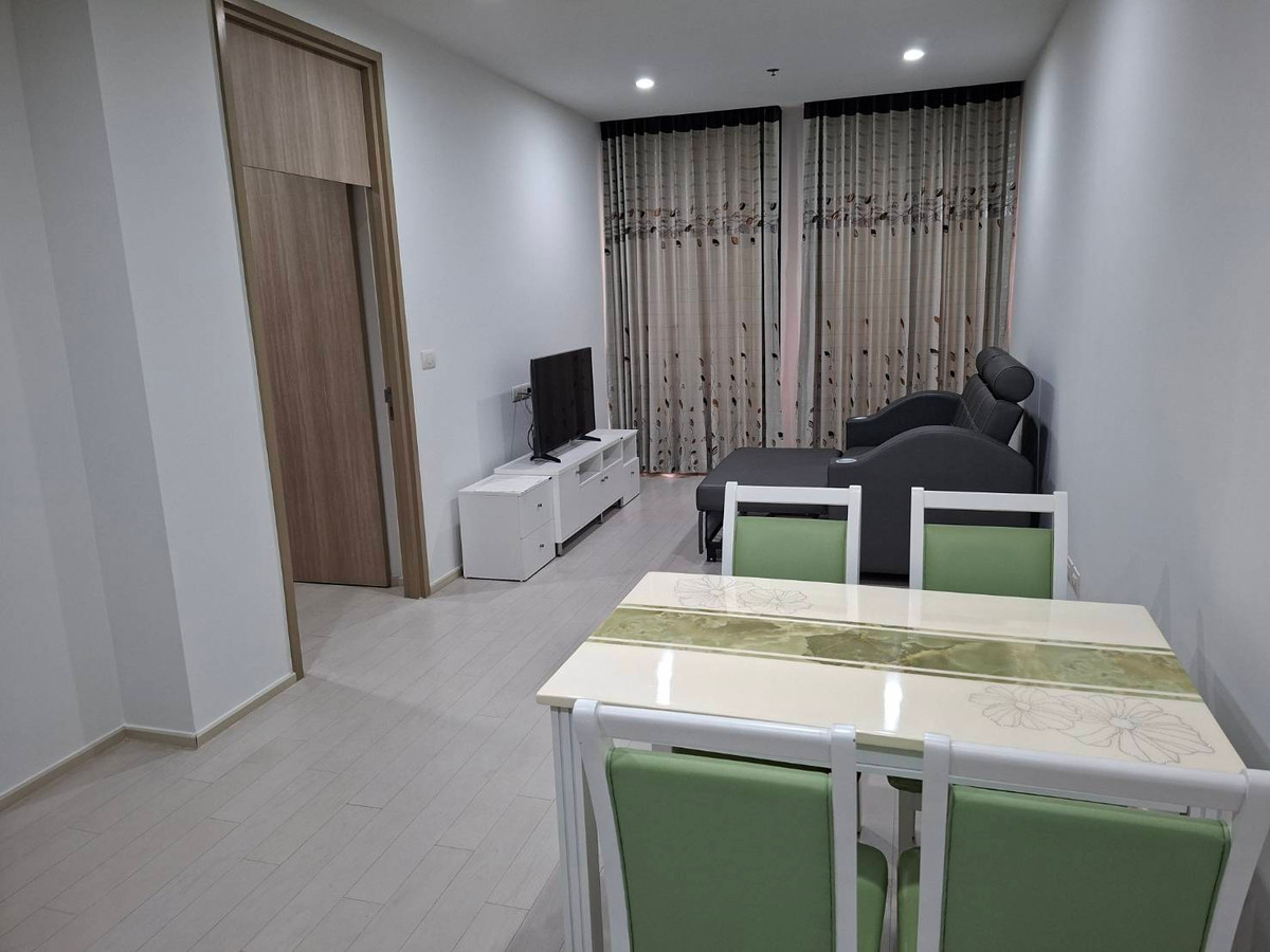 Noble Ploenchit: 1bed 1bath 58.5sqm. 13,000,000 Am: 0656199198
