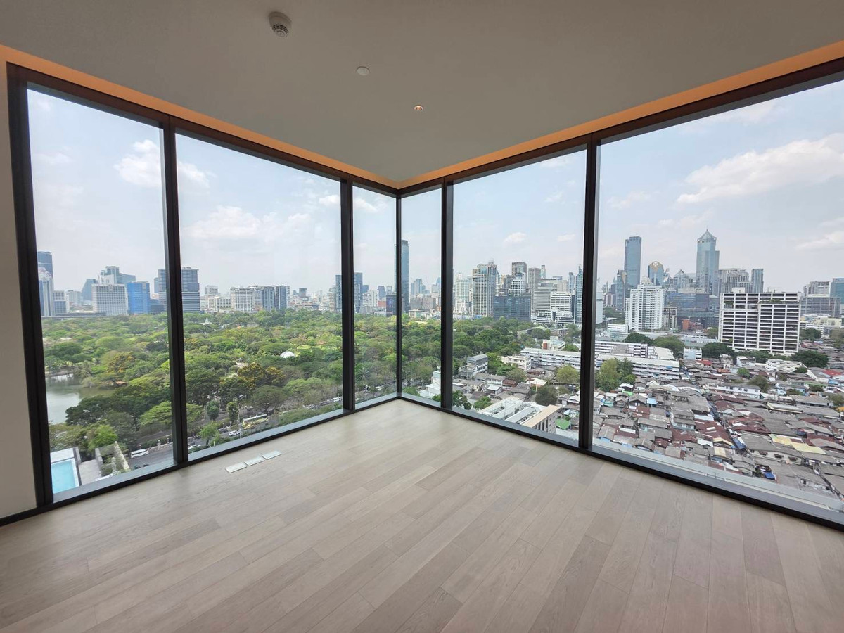 EI8HTEEN SEVEN One Bangkok: 3bed 3bath 173sqm. 2X Fl Sell: 75,000,000 Rent: 380,000  Am: 0656199198 Corner full Lumpini view