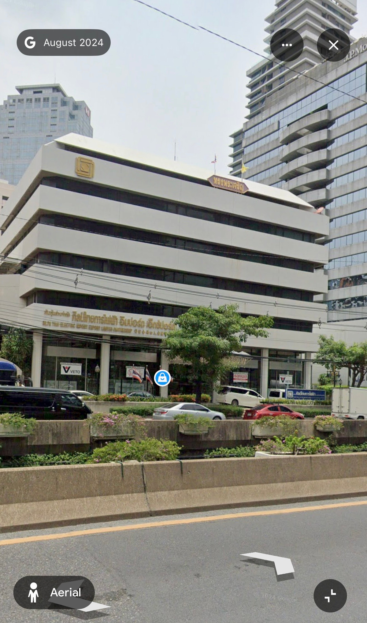 Land North Sathorn mainroad: 2-0-42 rais 2,357,600,000 bht. Am: 0656199198
