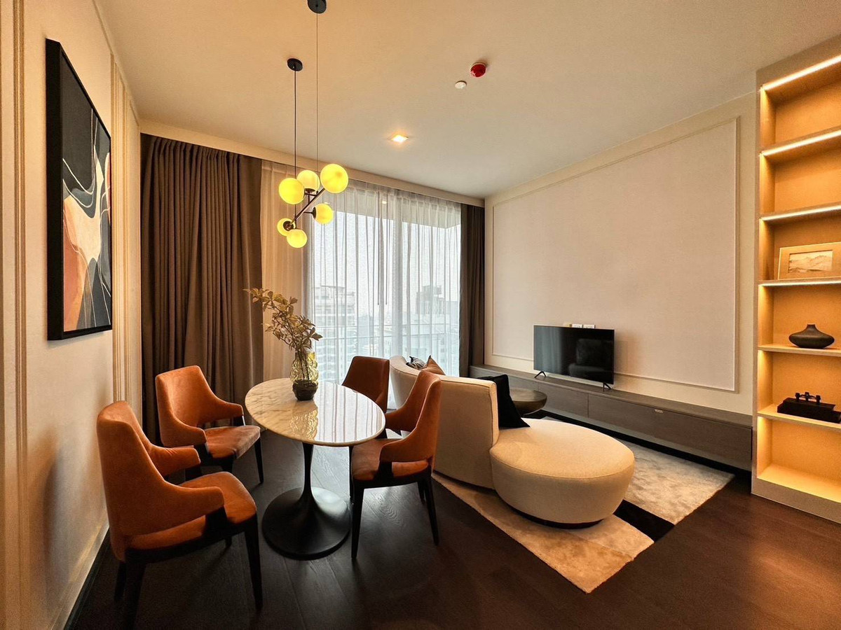Laviq Sukhumvit 57: 2bed 2bath 76sqm. 2XFl 90,000/mth. Am: 0656199198