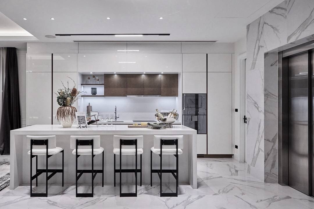The Boulevard Ekkamai 22 Sukhumvit 63: 49.9sqw 500sqm. 4bed 5bath 85,800,000 with private pool Am: 0656199198