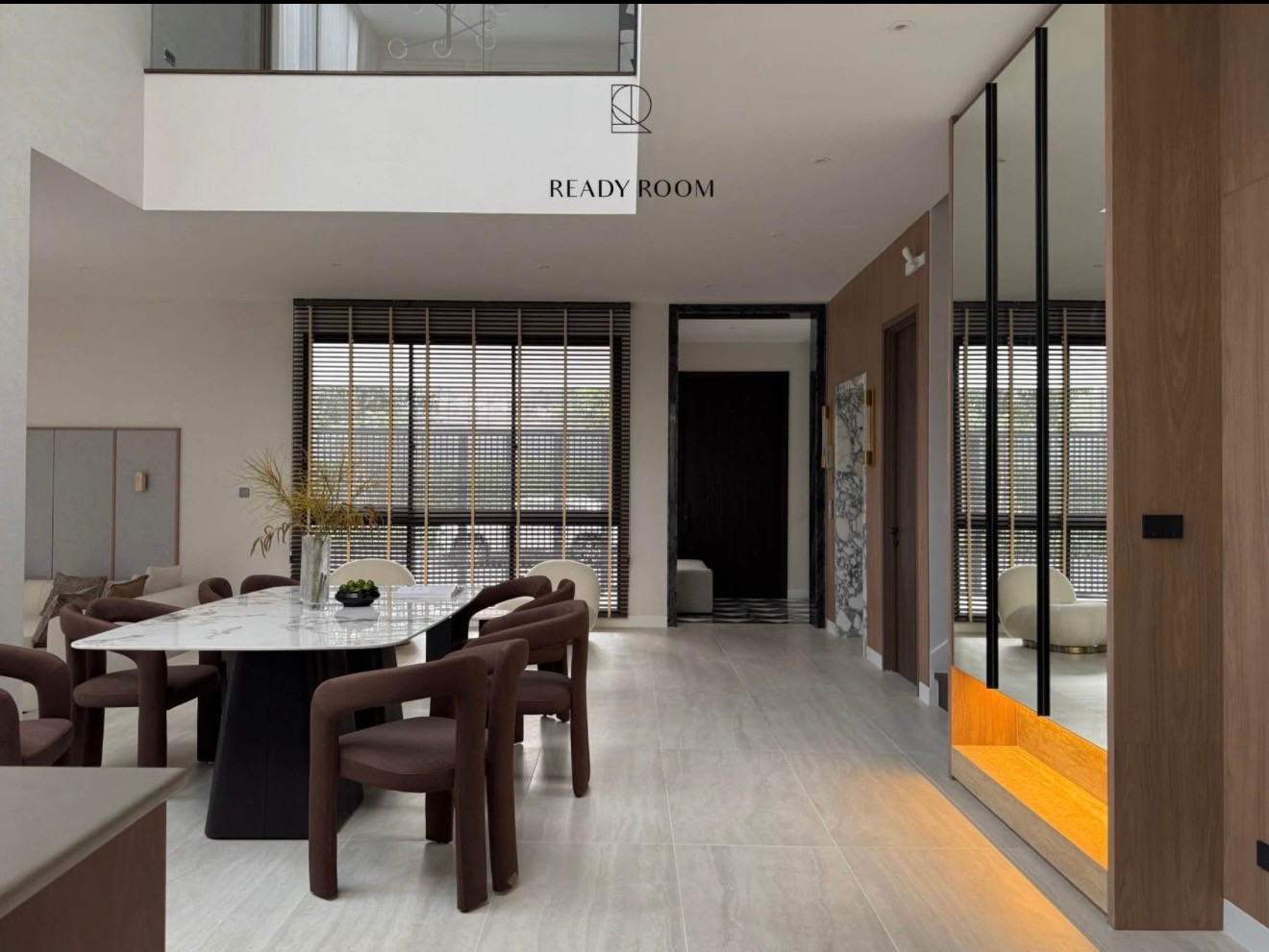 Bugaan Krungthep Kreetha: 430 sqm. 3bed 5bath 1maid 250,000/mth Am: 0656199198