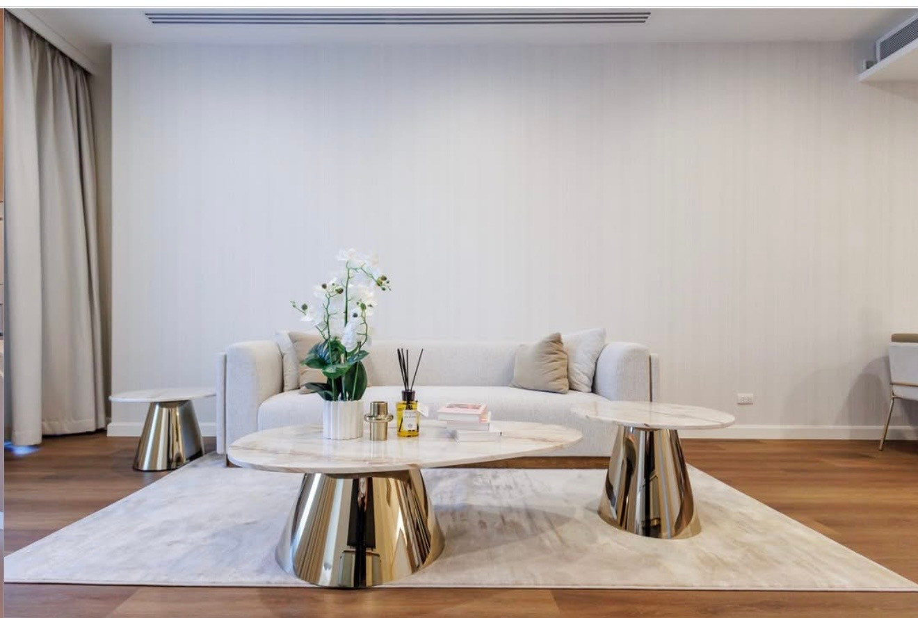 185 Rajadamri: 2bed 2bath 108sqm Sell: 30,950,000 Rent: 115,000/mth. Am: 0656199198