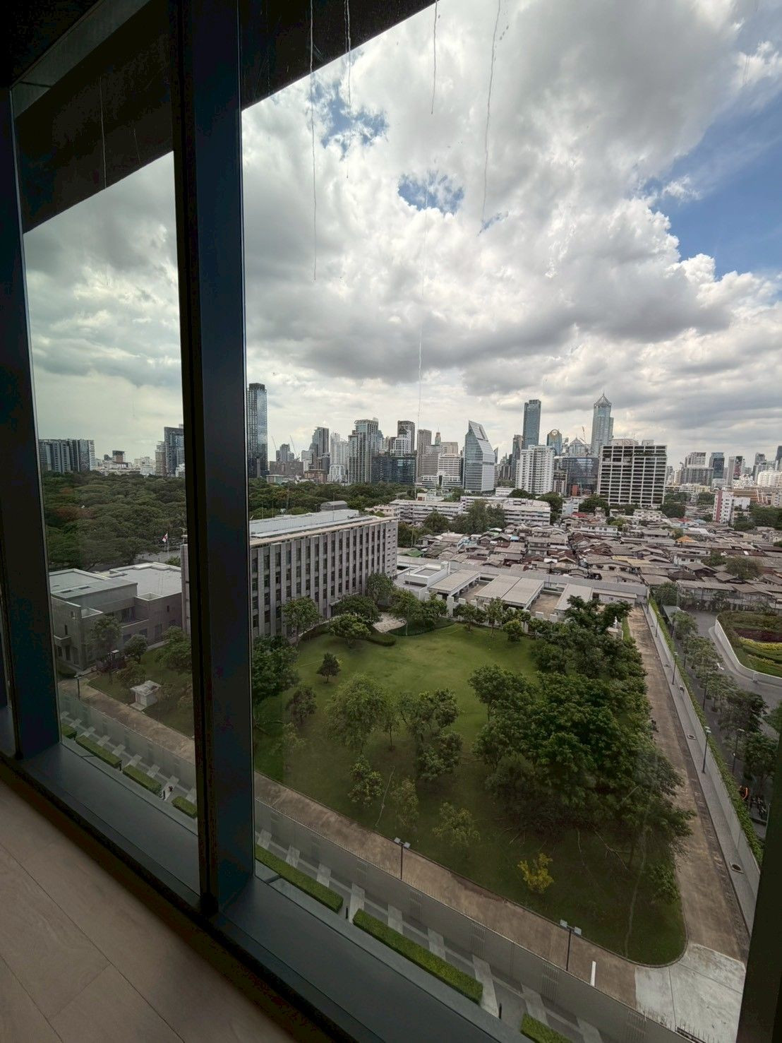 EIGHTEEN SEVEN One Bangkok: 1bed 1bath 51.95sqm. Sell 20,690,000 Rent: 120,000/mth Am: 0656199198