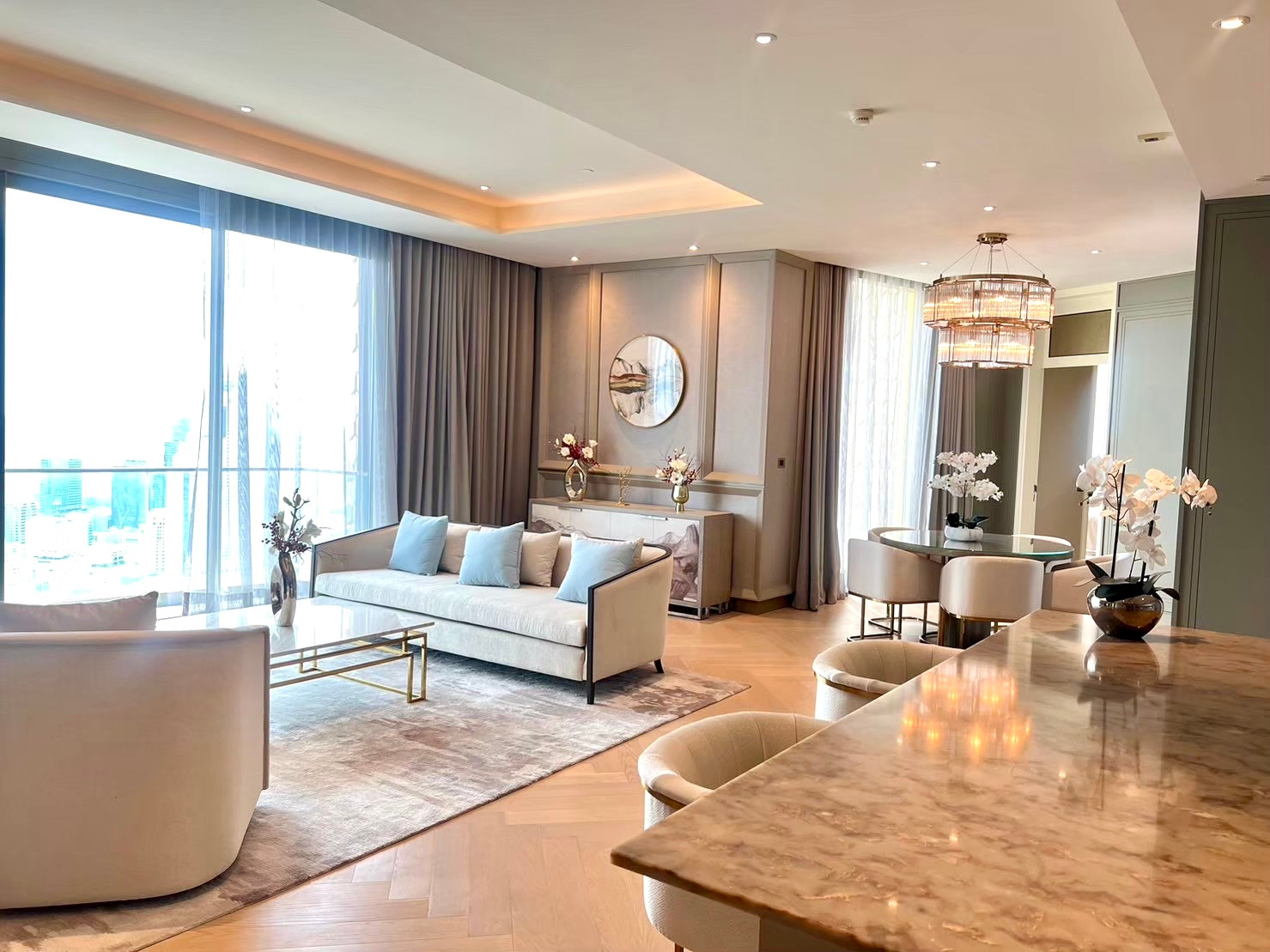 The Resiedences at Mandarin Oriental Bangkok: 6bed 8bath 605sqm. 4X Fl. 453,750,000 Am: 0656199198