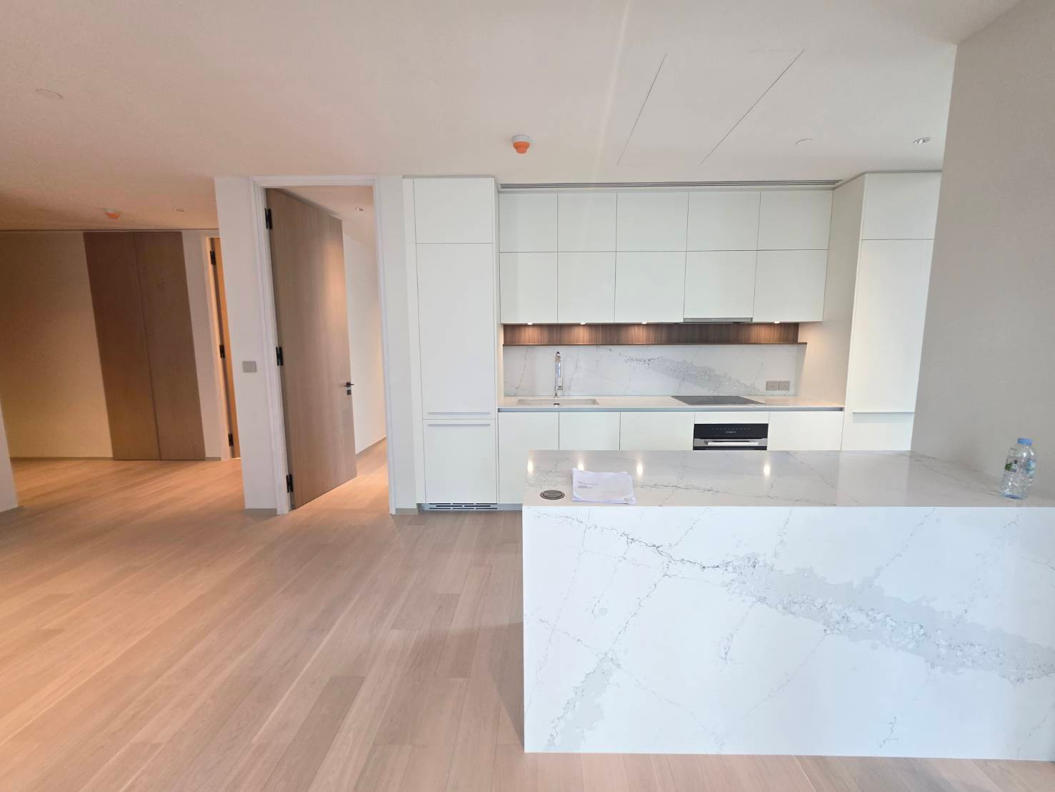 EIGHTEEN SEVEN One Bangkok 187: 2bed 2.5bath 135sqm. 250,000/mth Am: 0656199198