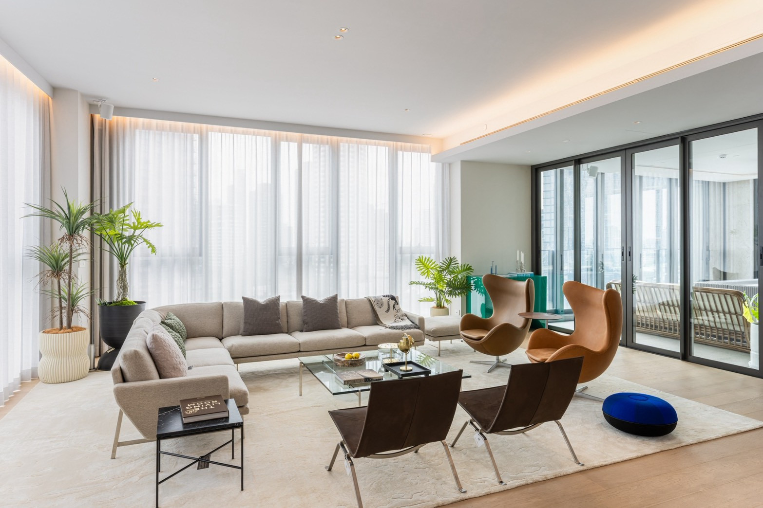 Scope Thonglor: 4bed 4bath + maid 416sqm. 179,200,000 fully furnished by Norse Am: 0656199198