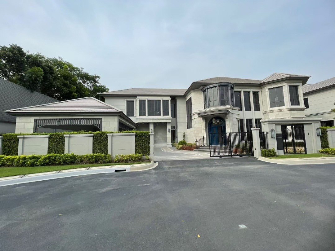 Narasiri Krungthep Kreetha size L: 203 sqwah 687 sqm. 5bed 6bath + 2maid 58,000,000 Am: 0656199198
