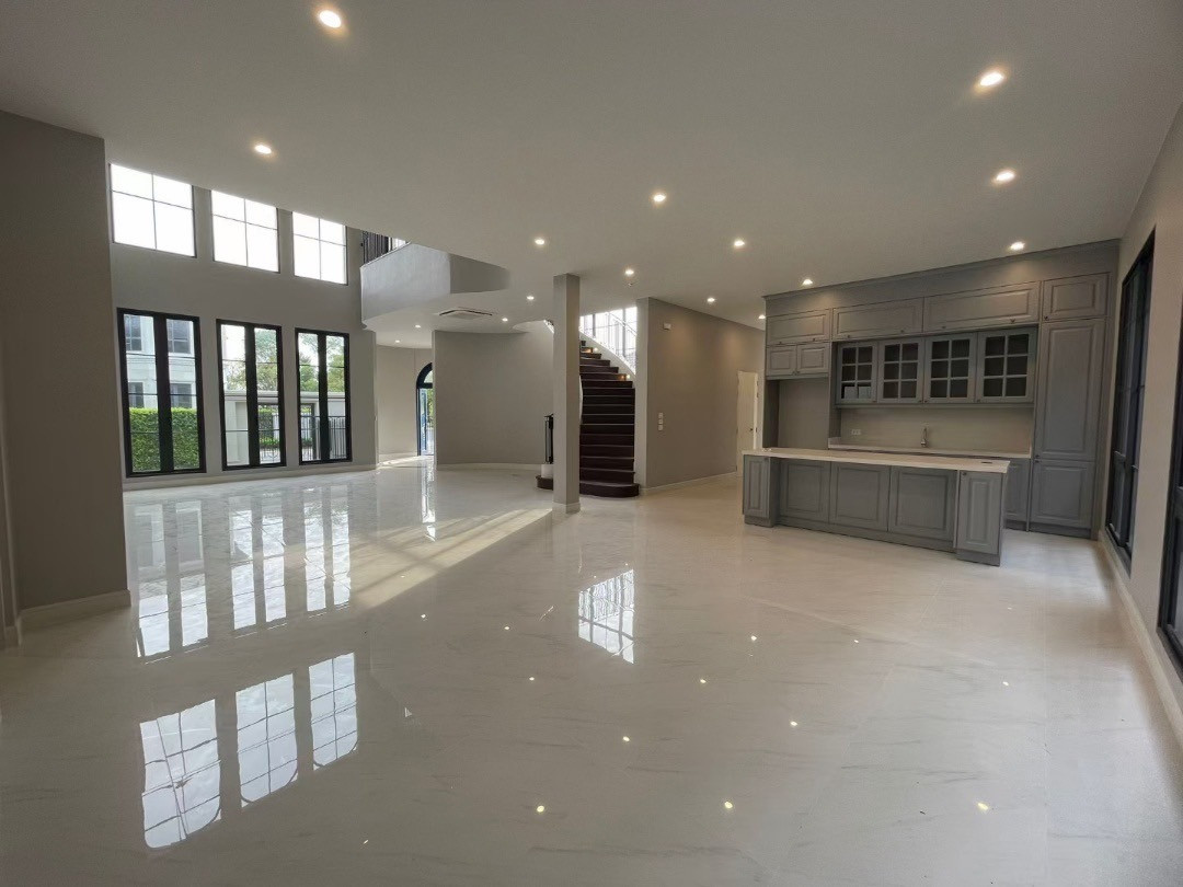 Narasiri Krungthep Kreetha size L: 203 sqwah 687 sqm. 5bed 6bath + 2maid 58,000,000 Am: 0656199198