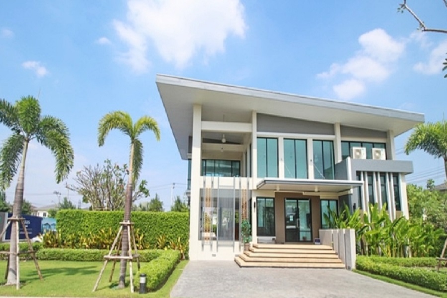 ภัสสร-ไพรด์-ศรีนครินทร์-หนามแดง